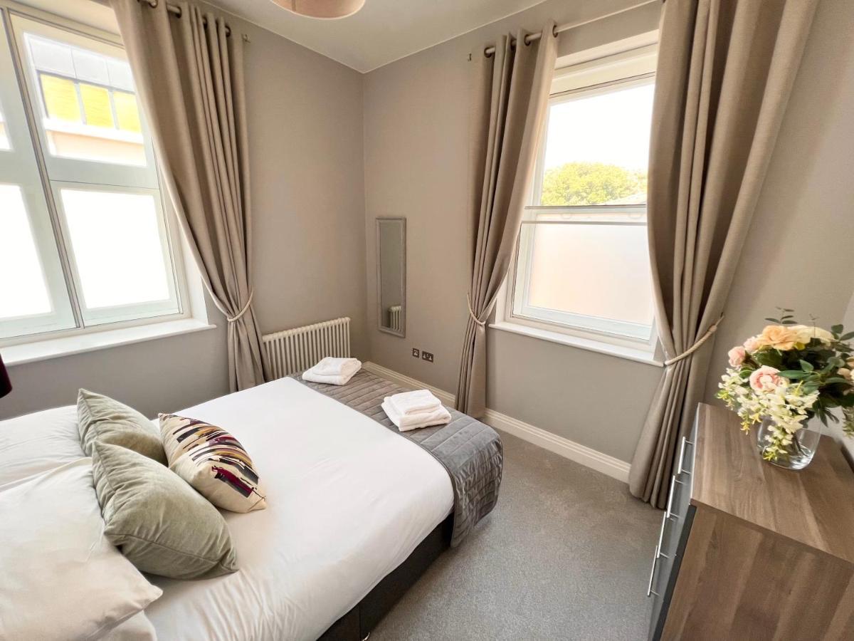 Urban Living'S - Windsor Castle Luxury Apartments Exterior photo