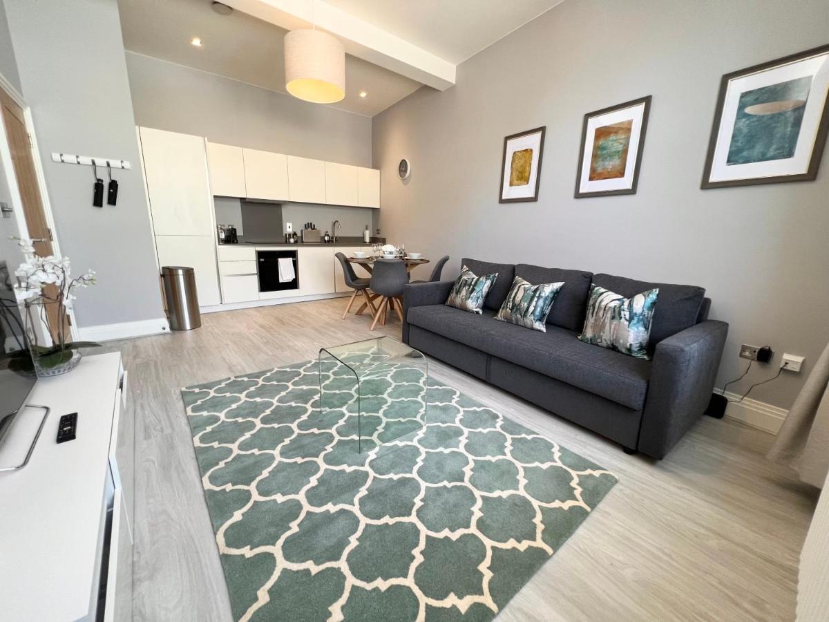 Urban Living'S - Windsor Castle Luxury Apartments Exterior photo