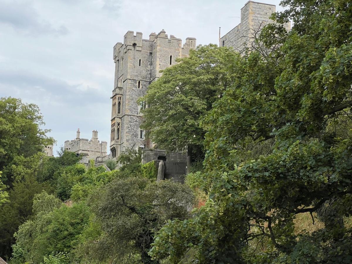 Urban Living'S - Windsor Castle Luxury Apartments Exterior photo
