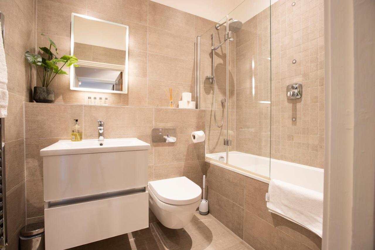 Urban Living'S - Windsor Castle Luxury Apartments Exterior photo